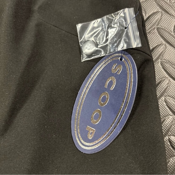 Scoop Black Tailored Vest XL Button Front Waistcoat Top NWT - Picture 4 of 9